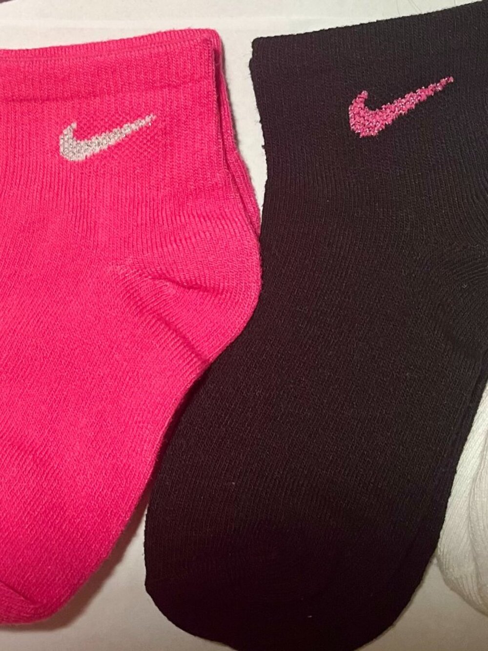 12 Pairs Kids Nike Socks, NWOT, size XS - Picture 6 of 6